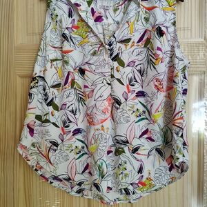 A New Day Floral Button Down Sleeveless Top - Multicolor